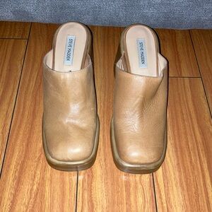 Steve Madden Platform Heel Block Pumps